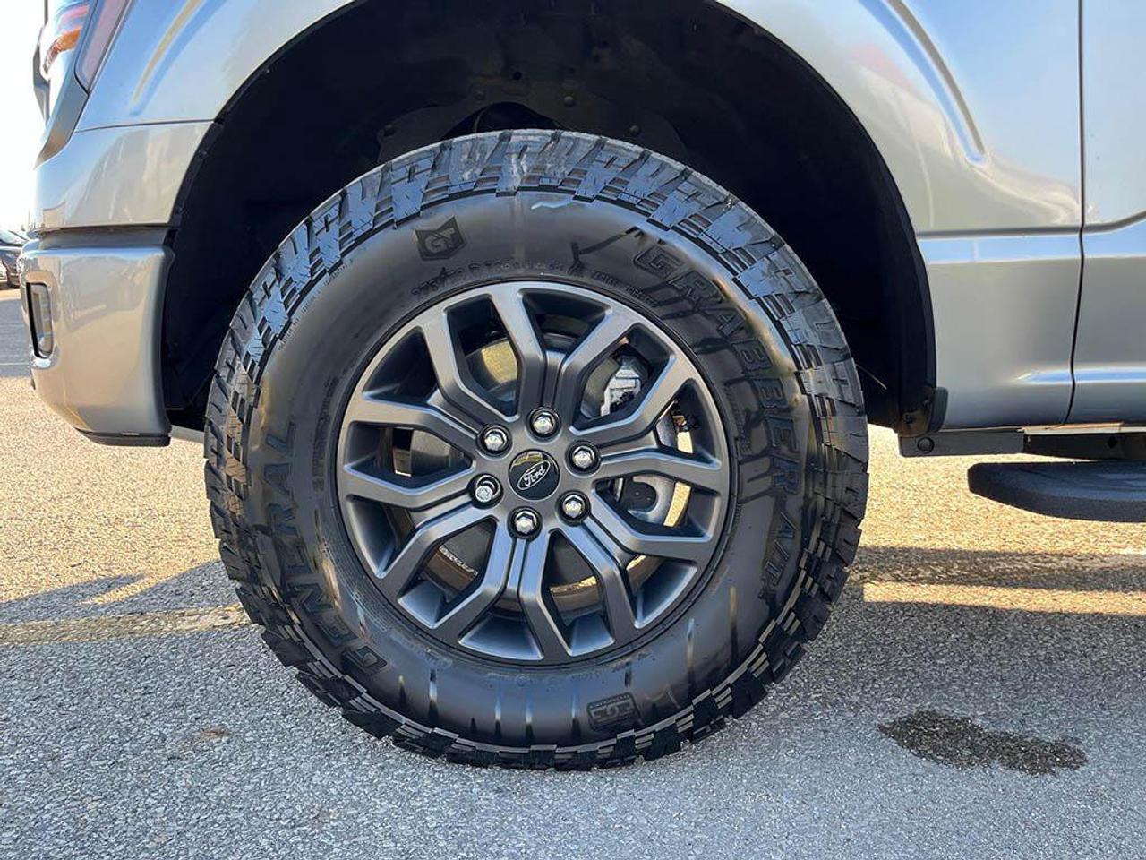 2025 Ford F-150 Tremor | Clean CarFax | One Owner | Local Truck | Like New | Navigation | Trailer Pro | Photo