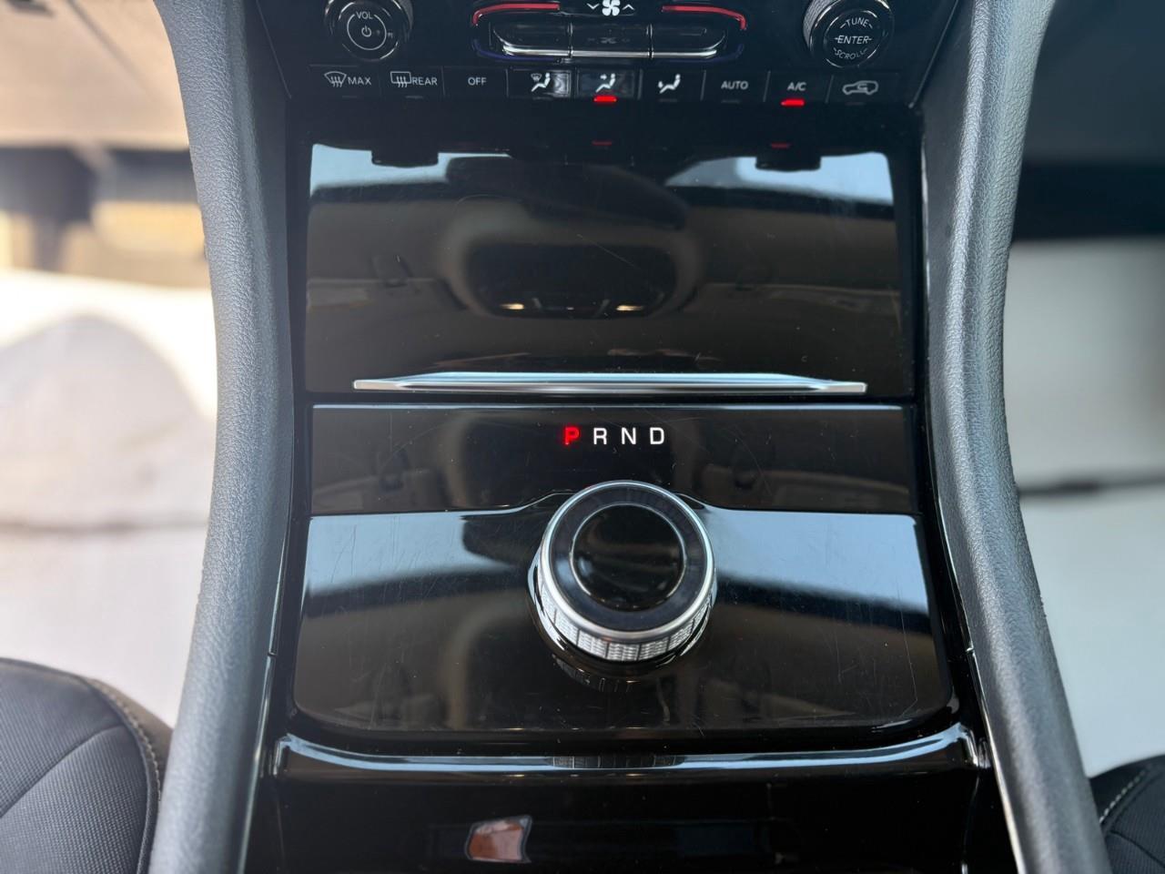 2023 Jeep Grand Cherokee L Laredo 4dr 4x4 Photo