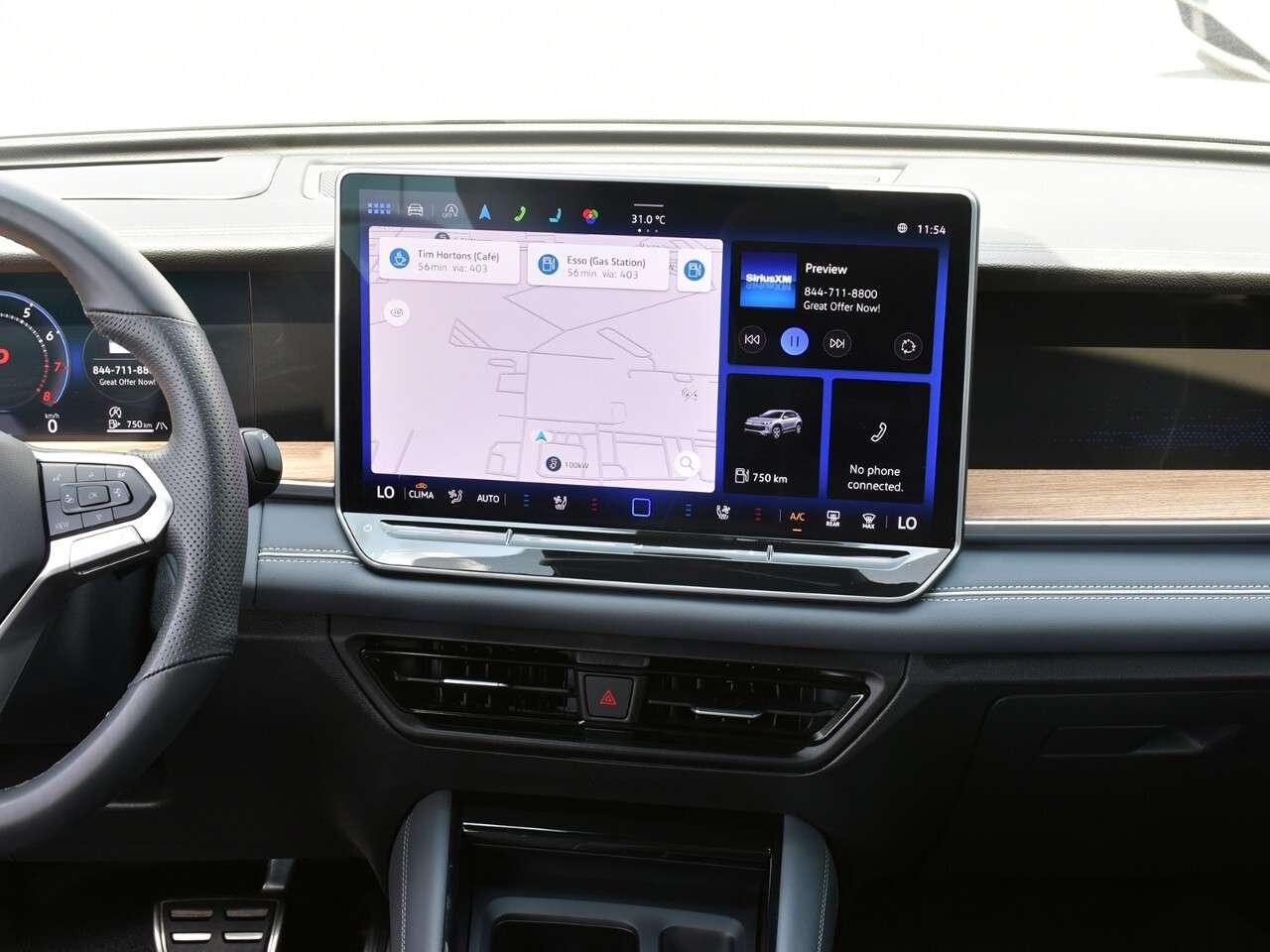 2025 Volkswagen Tiguan R-LINE,  FULLY LOADED, LIKE NEW Photo