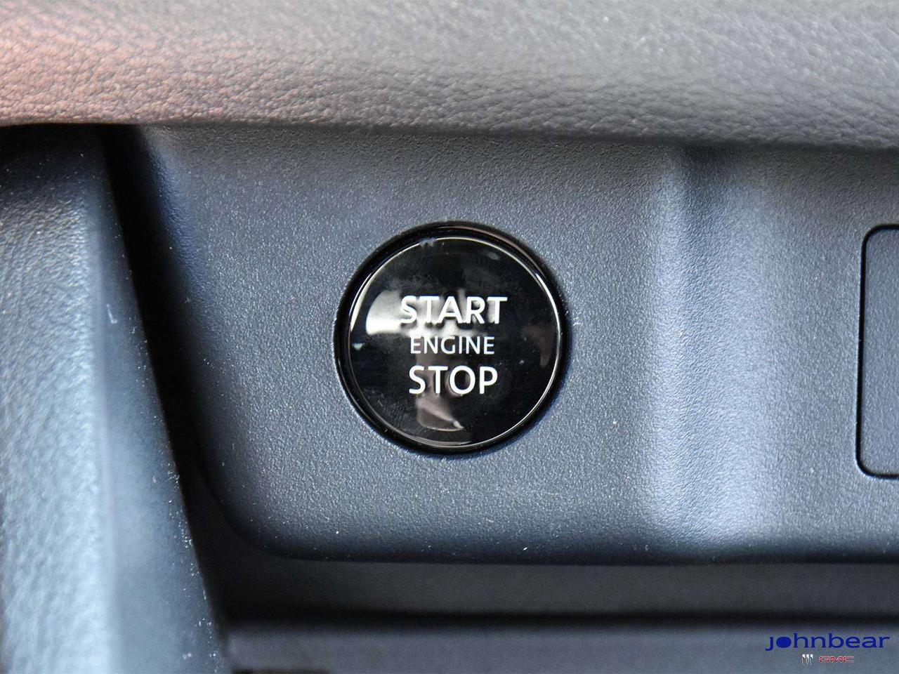 2026 Nissan Rogue SV MOONROOF Photo