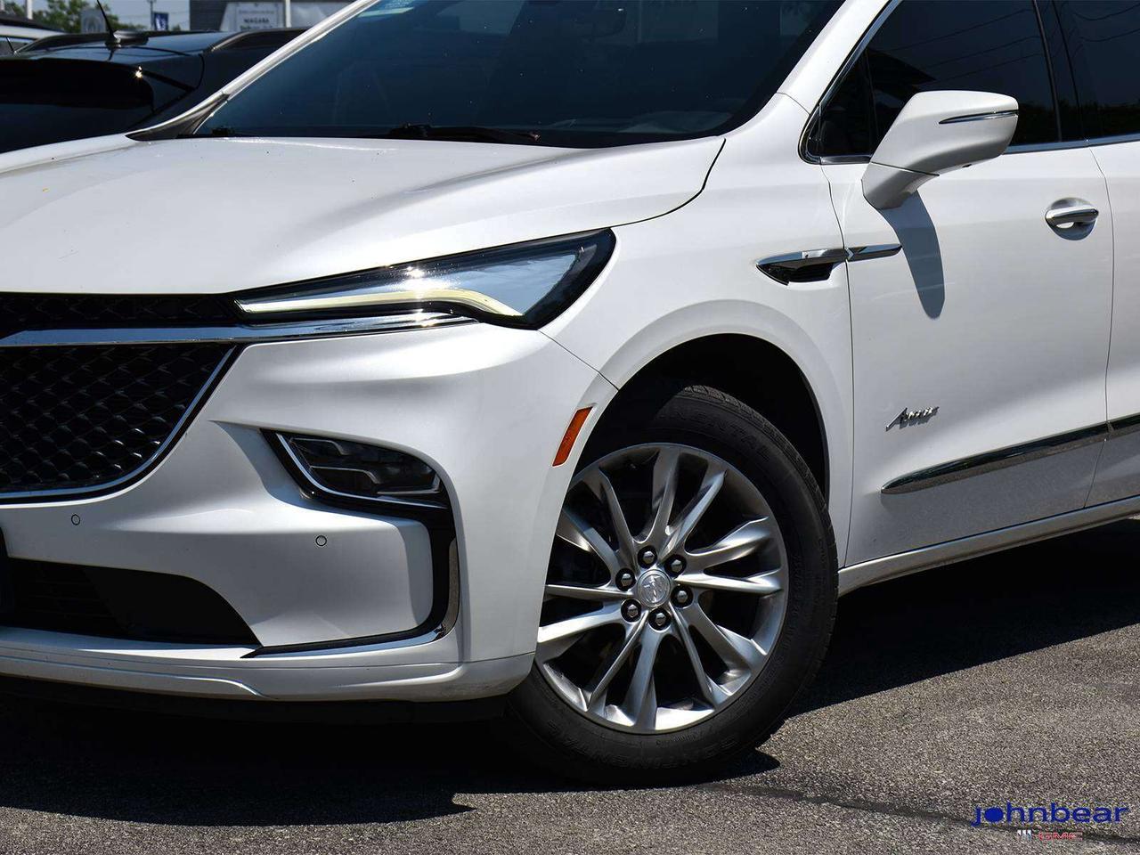 2022 Buick Enclave Avenir Photo