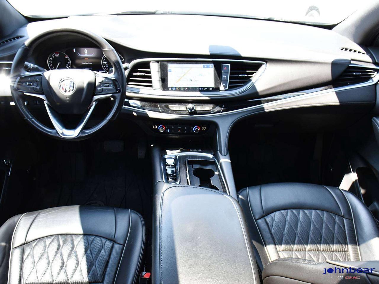 2022 Buick Enclave Avenir Photo