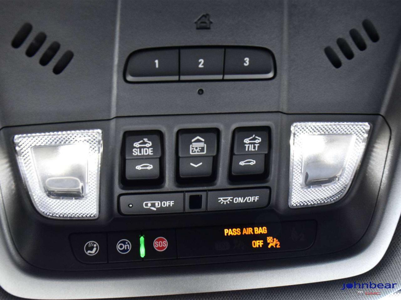 2022 Buick Enclave Avenir Photo