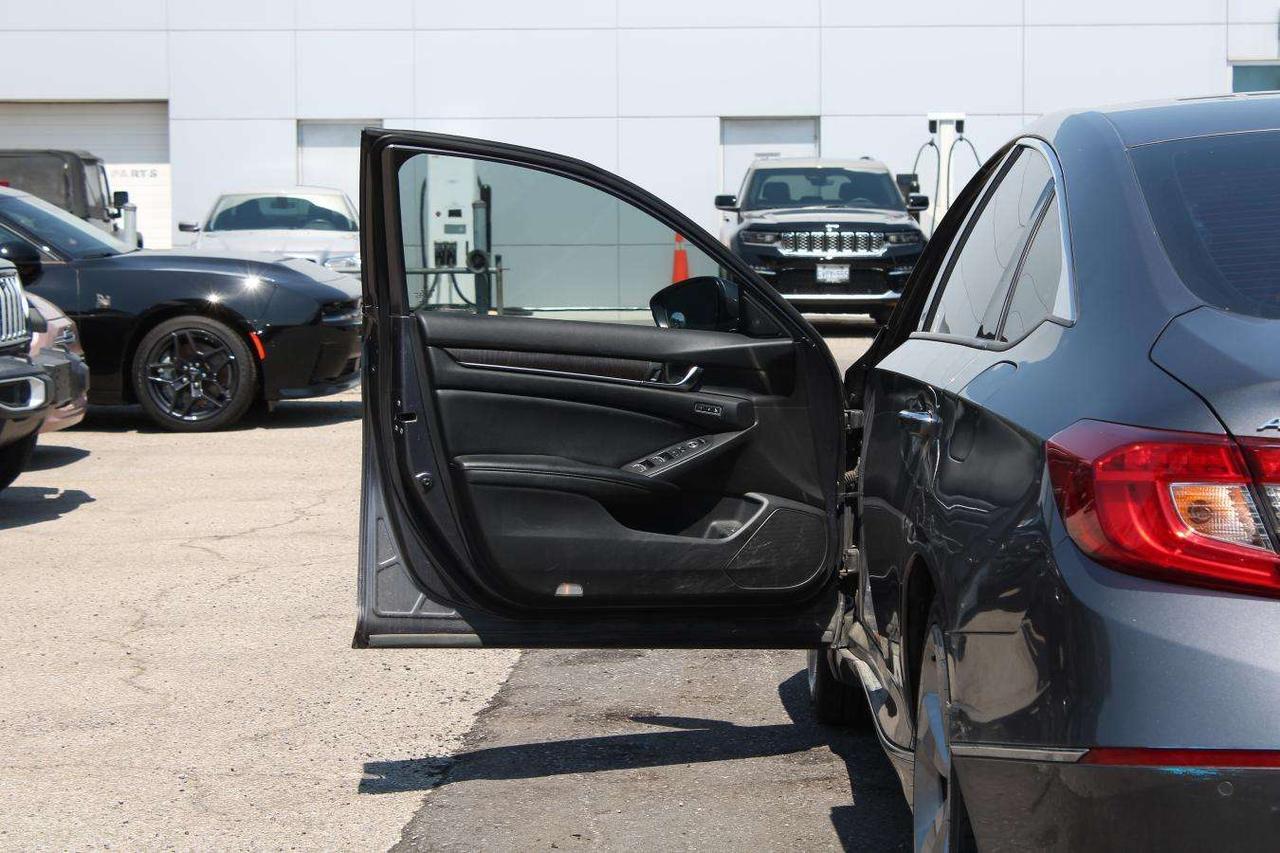 2020 Honda Accord Accord Touring  Gps Sunroof HtdSeats VentilatedSea Photo