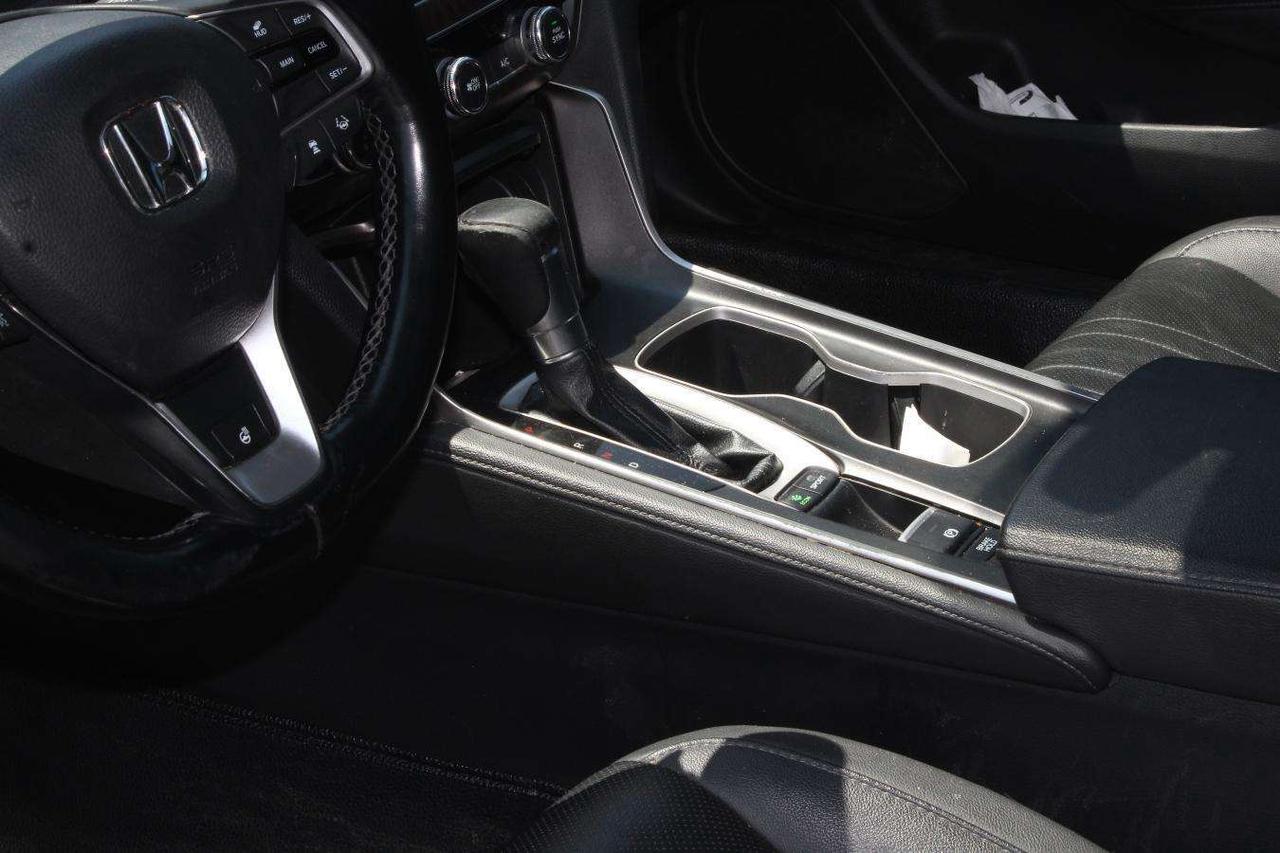 2020 Honda Accord Accord Touring  Gps Sunroof HtdSeats VentilatedSea Photo
