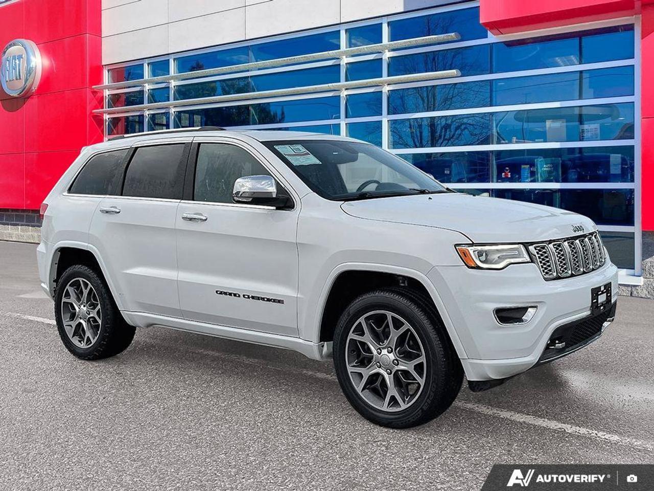 2019 Jeep Grand Cherokee Overland | Navigation | Leather | Sunroof | Blind-Spot | Remote Start | CarPlay | Android Auto Photo