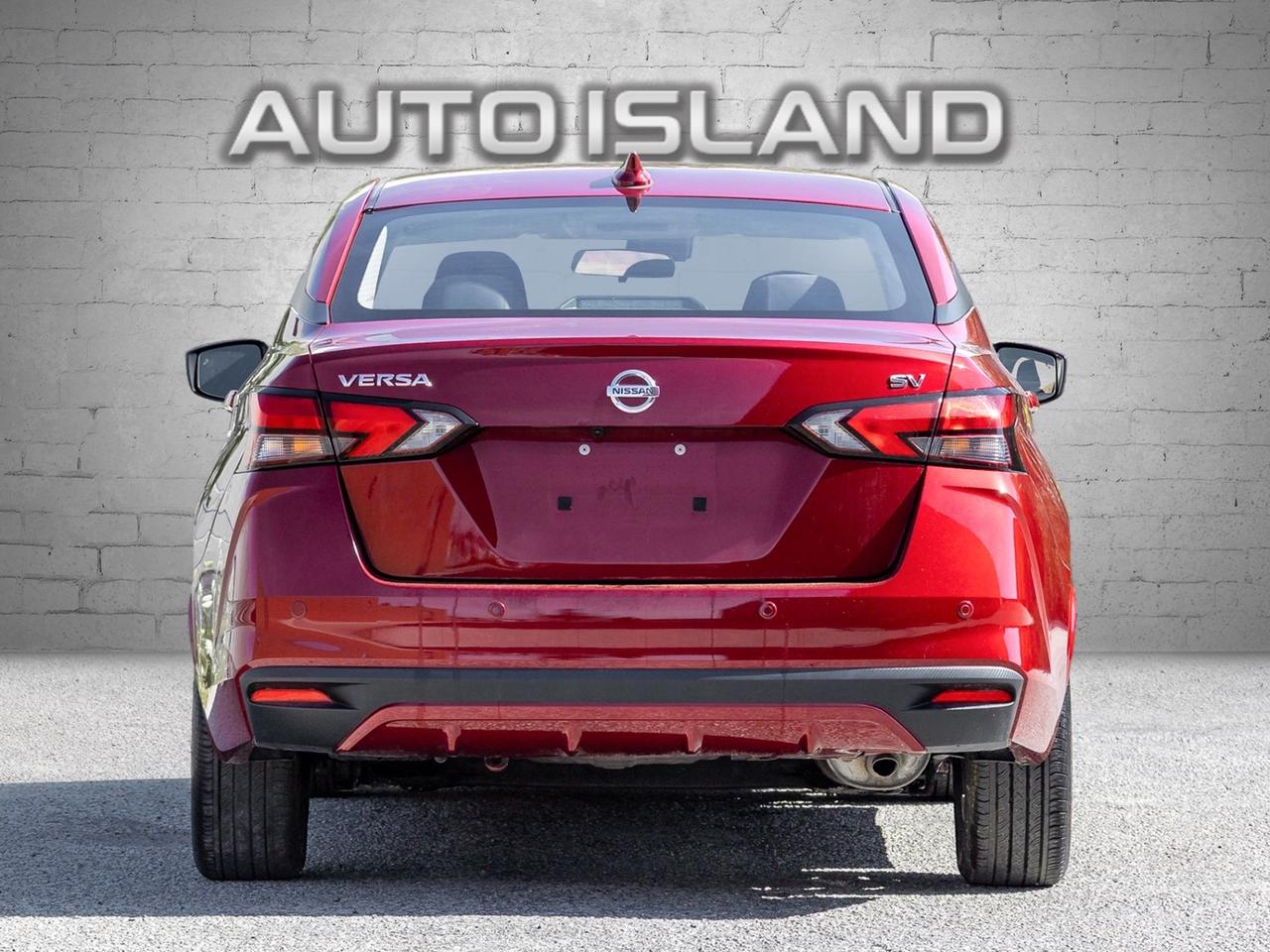 2022 Nissan Versa SV CVT, Camera Photo