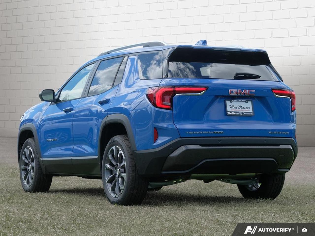2027 GMC Terrain AWD Elevation Photo2