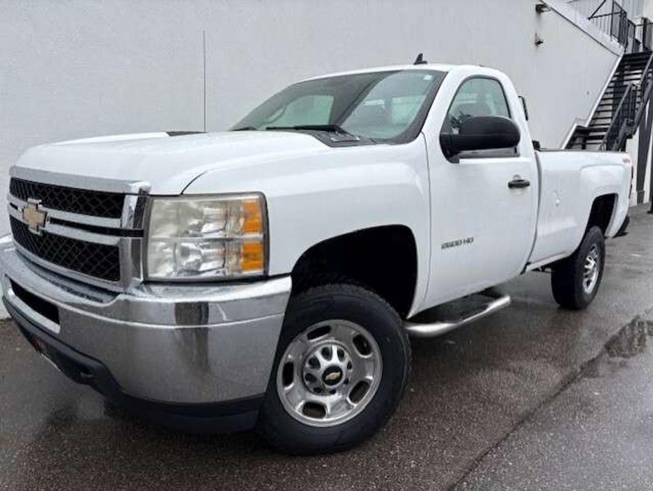 2011 Chevrolet Silverado 2500 4WD REGULAR CAB-LONG BOX-ONLY 80,000KM-1 OWNER! Photo5