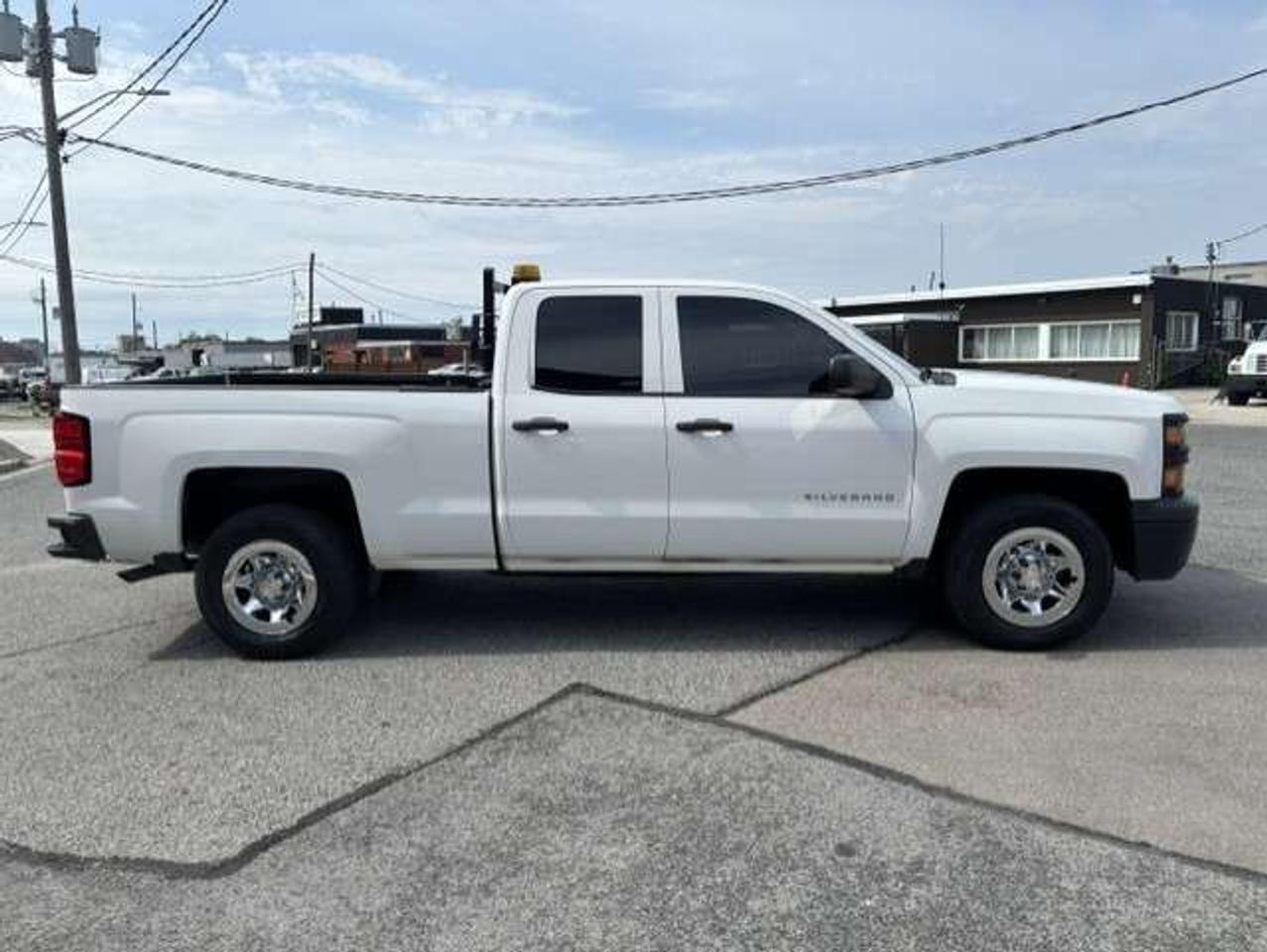 2014 Chevrolet Silverado 1500 V6 DOUBLE CAB-TOW PKG-POWER INVERTER-1 OWNER-CERT! Photo