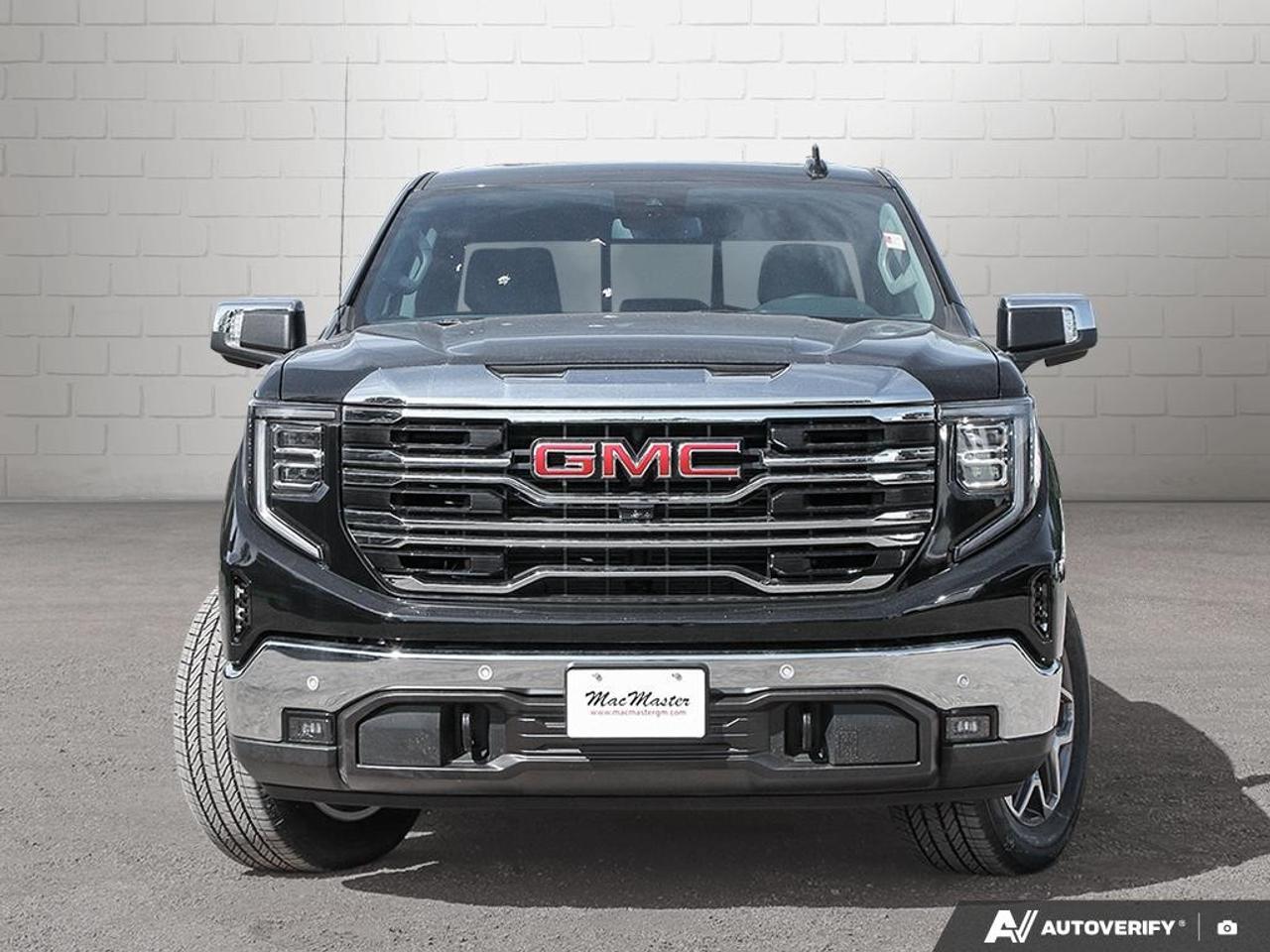 2026 GMC Sierra 1500 Crew Cab Short Box 4-Wheel Drive SLT Photo