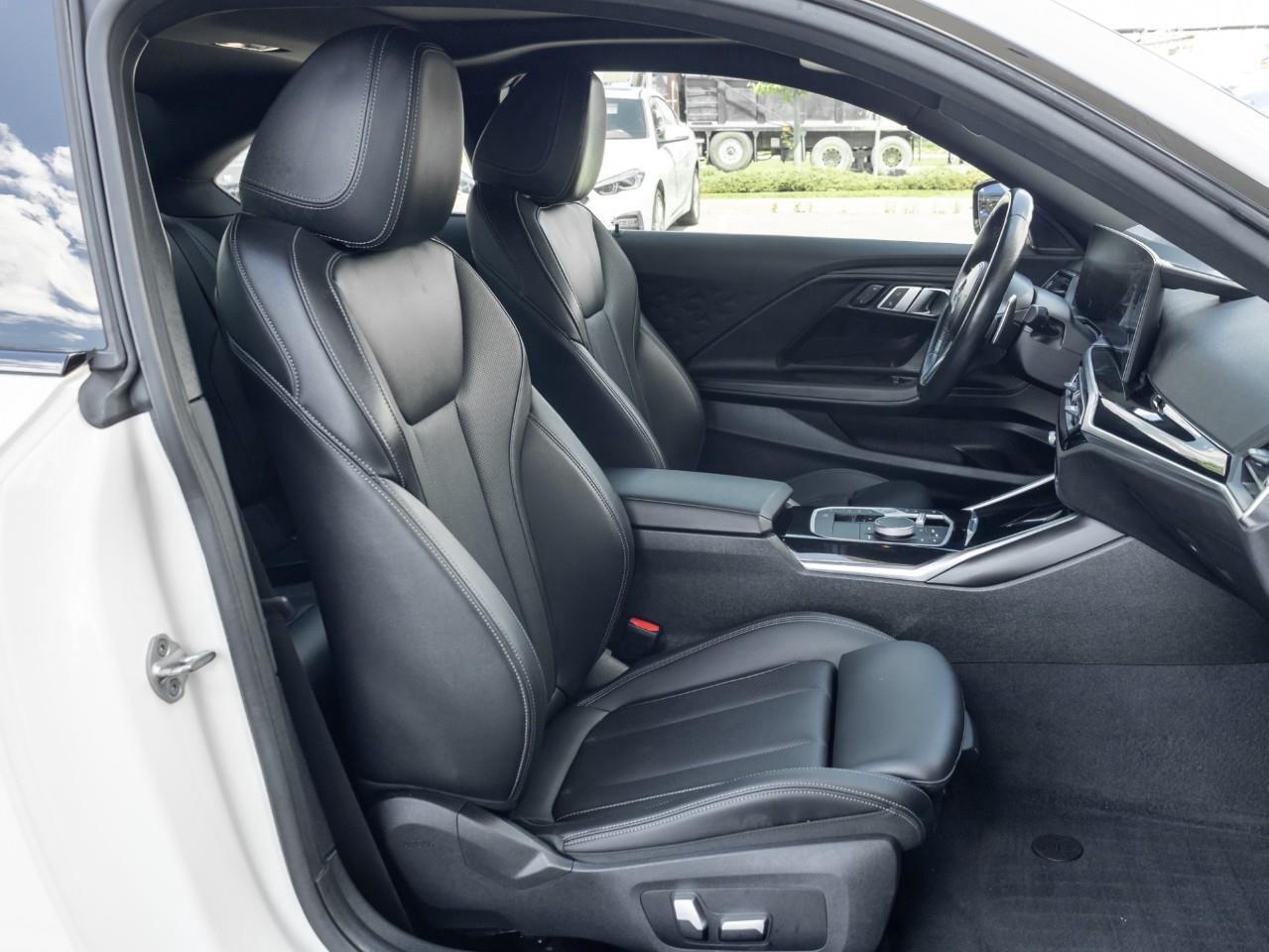 2023 BMW 230 i xDrive 2dr All-Wheel Drive Coupe Photo