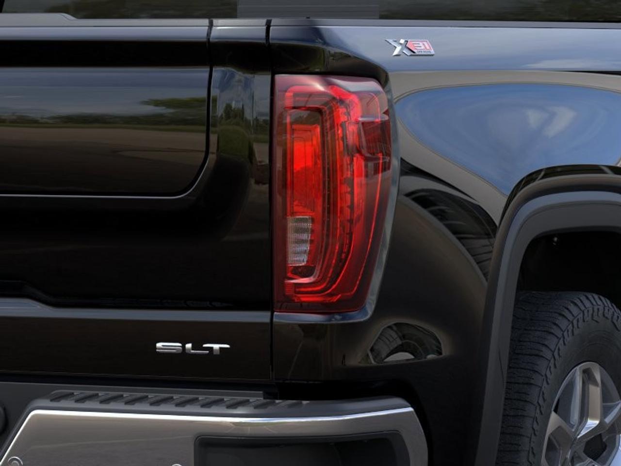 2026 GMC Sierra 1500 Crew Cab Short Box 4-Wheel Drive SLT Photo
