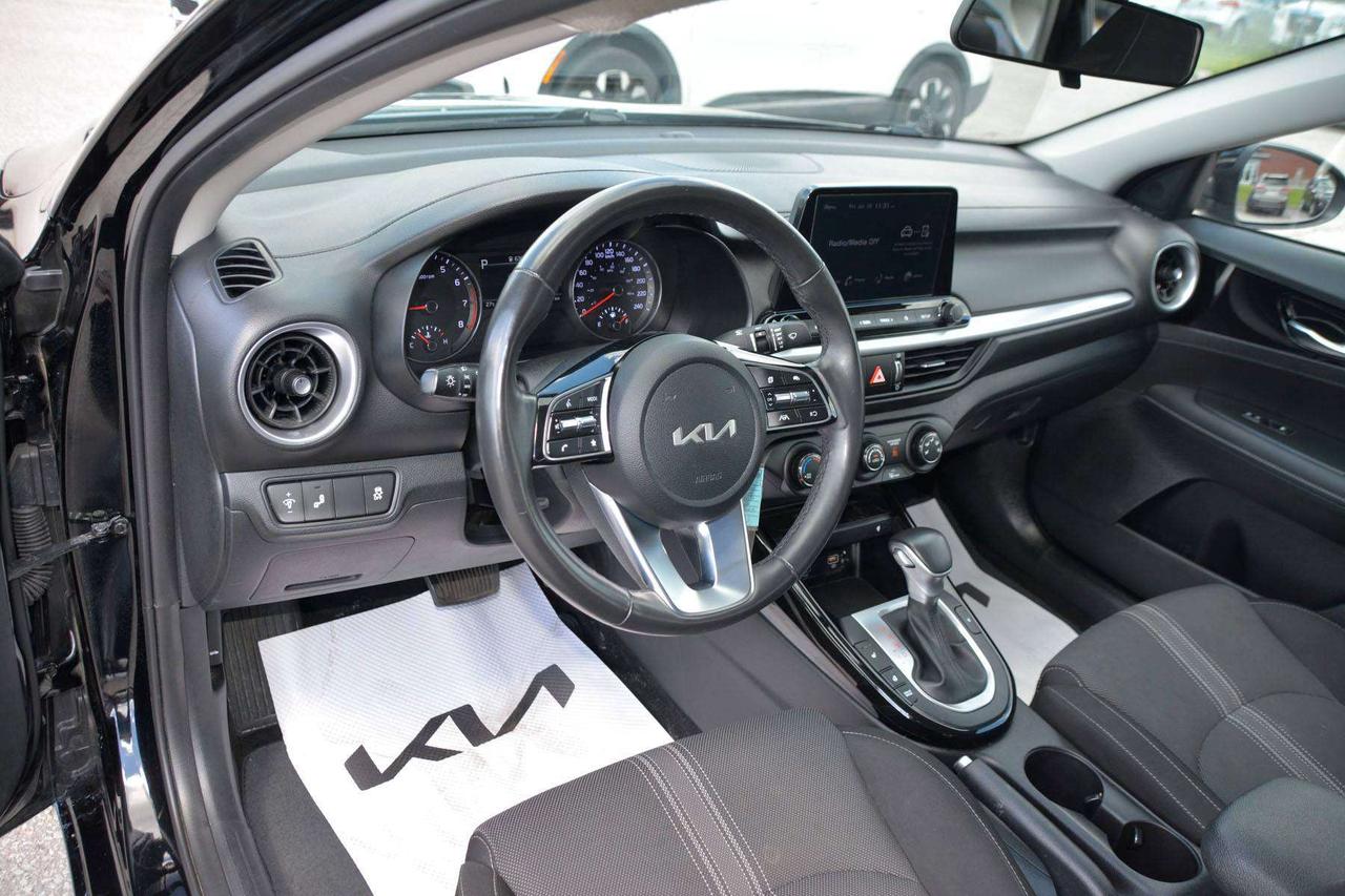2024 Kia Forte EX Photo