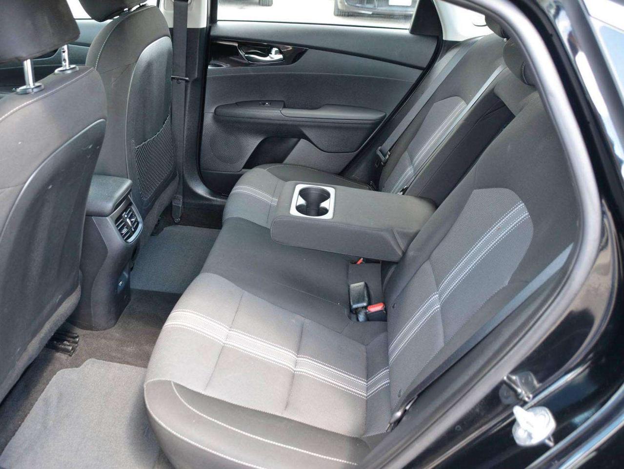 2024 Kia Forte EX Photo