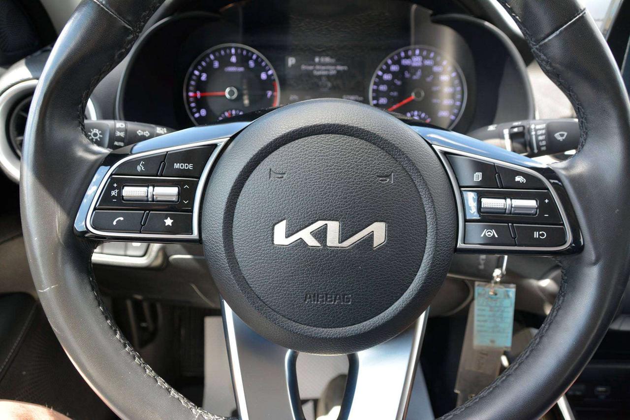 2024 Kia Forte EX Photo