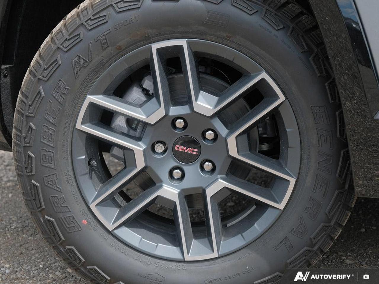 2027 GMC Terrain AWD AT4 Photo