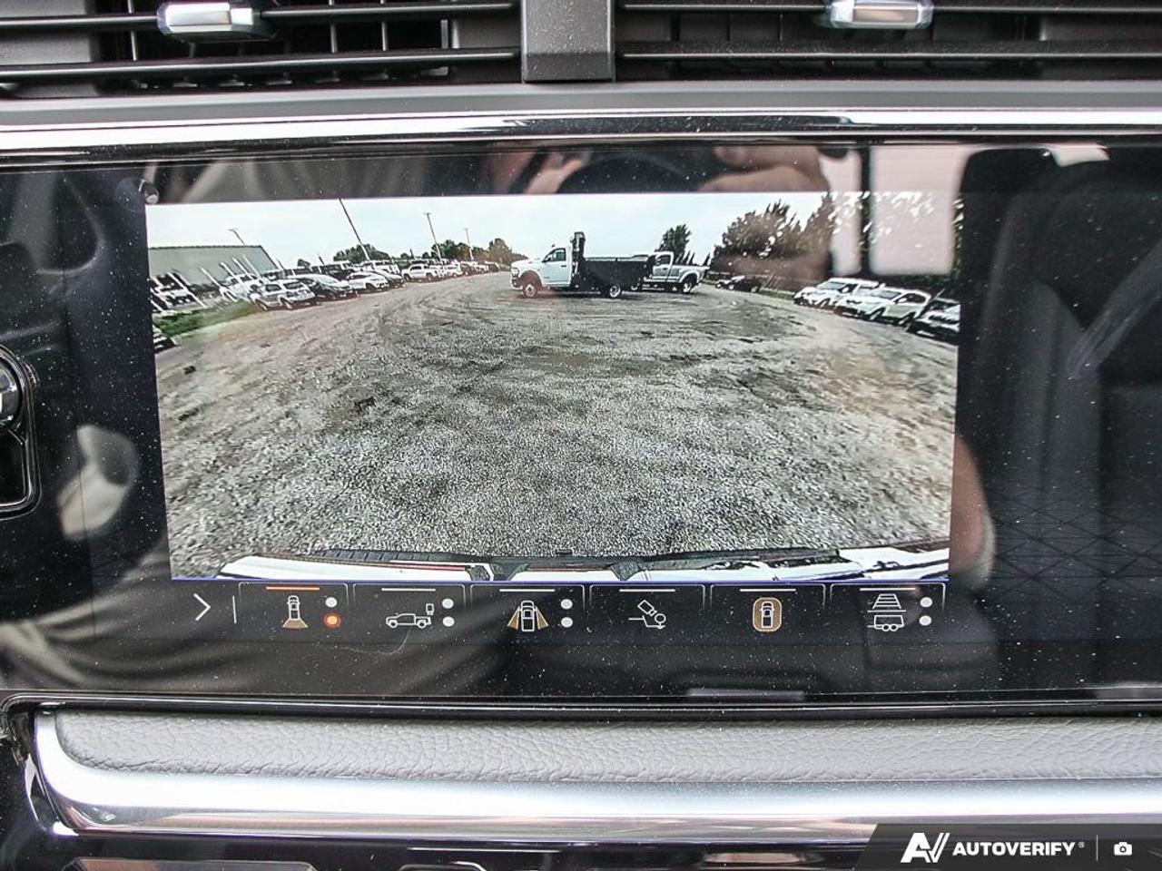 2026 GMC Sierra 1500 Crew Cab Standard Box 4-Wheel Drive Denali Photo