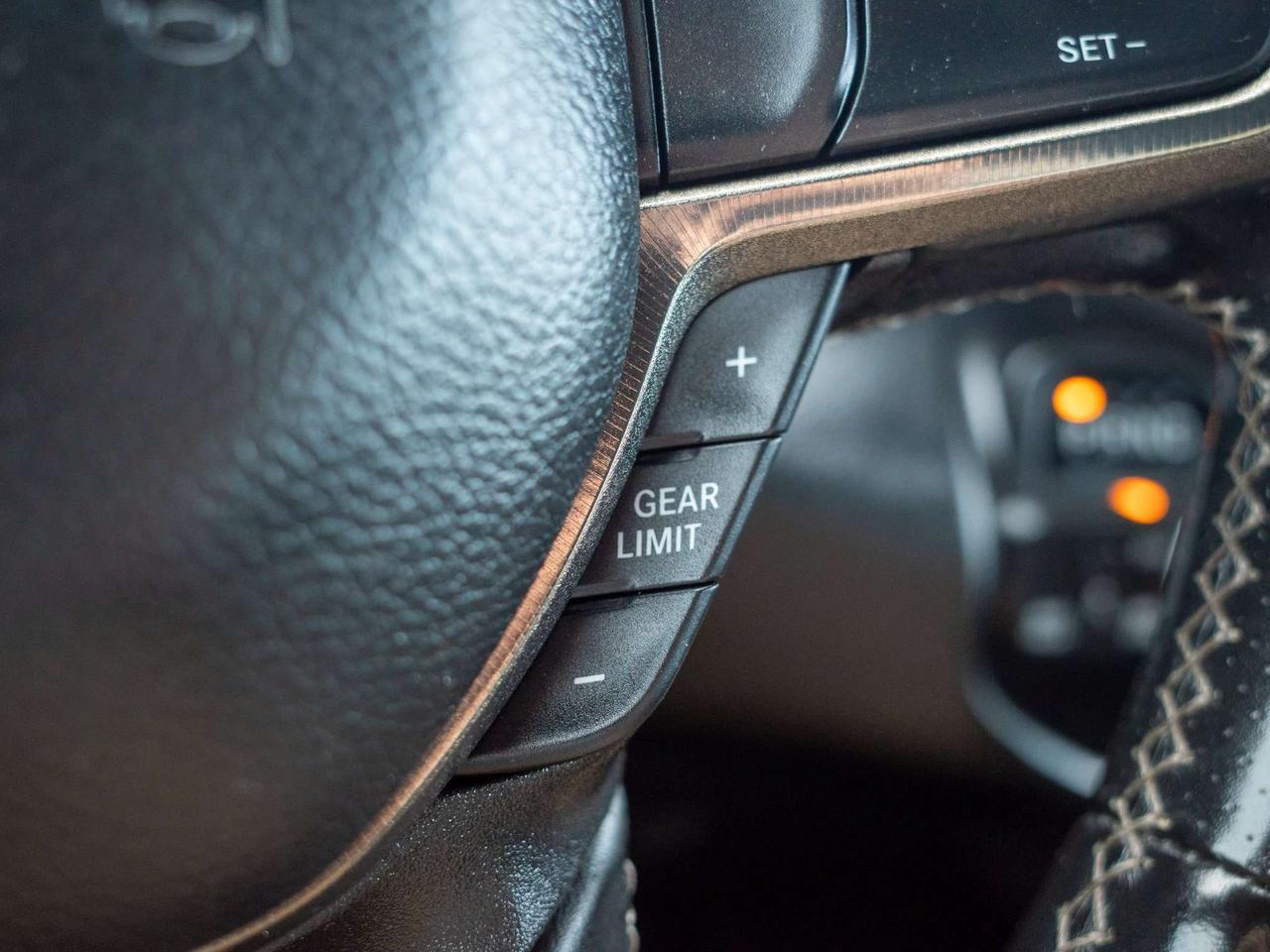 2022 RAM 1500 Rebel - Limited Slip Diff   Power Folding Mirrors Photo