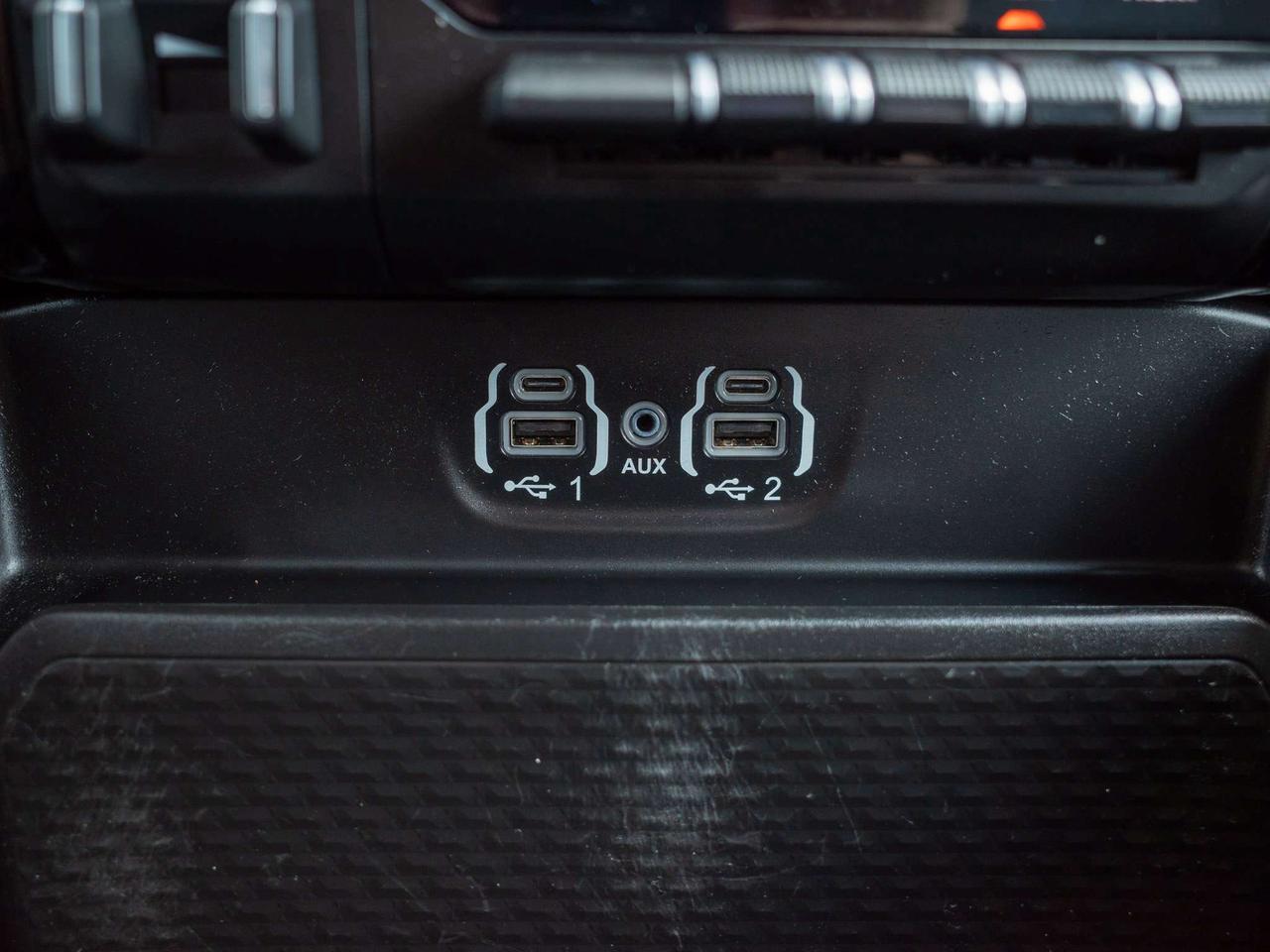 2022 RAM 1500 Rebel - Limited Slip Diff   Power Folding Mirrors Photo