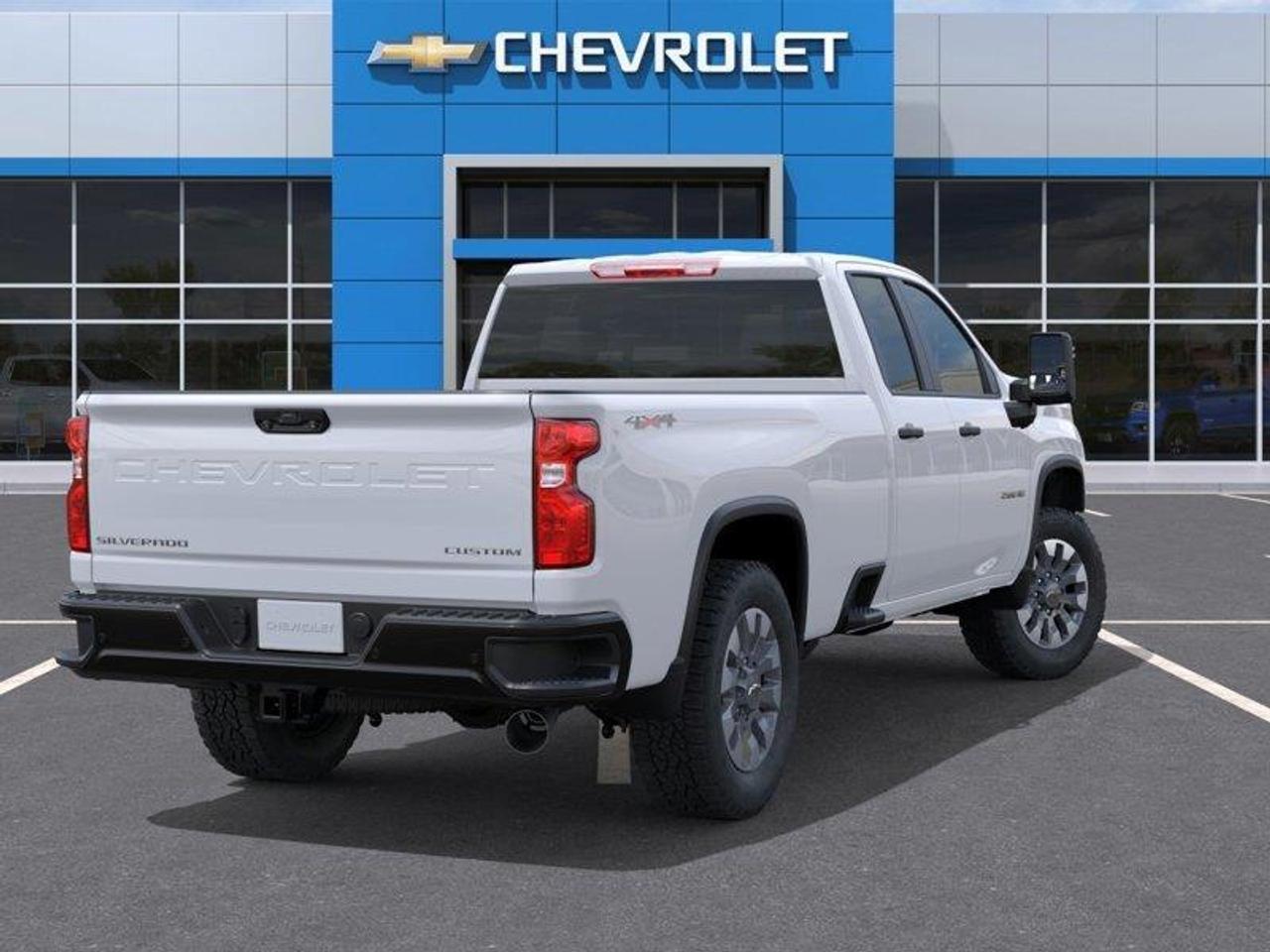2026 Chevrolet Silverado 2500 HD  Photo3