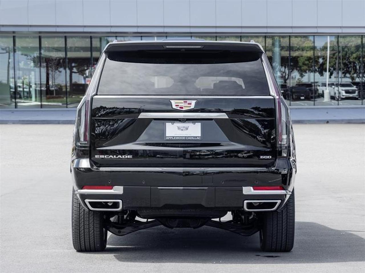 2026 Cadillac Escalade ESV Base 4dr 4x4 Photo