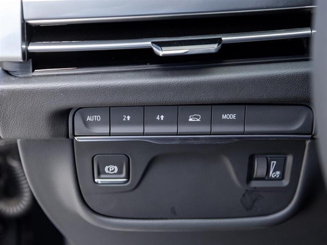 2026 Cadillac Escalade ESV Base 4dr 4x4 Photo