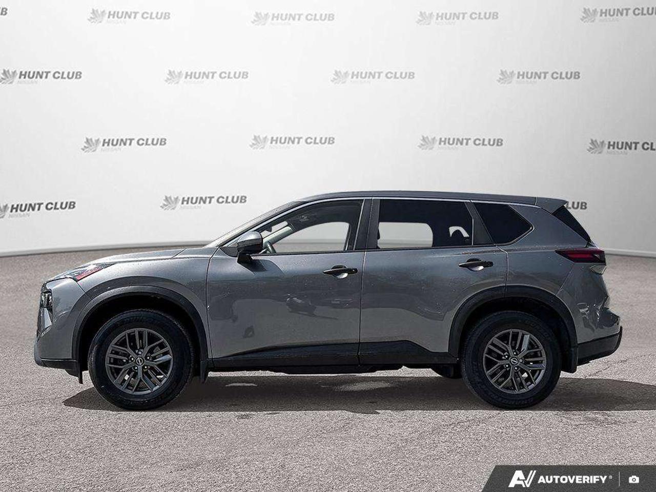 2024 Nissan Rogue S Photo2
