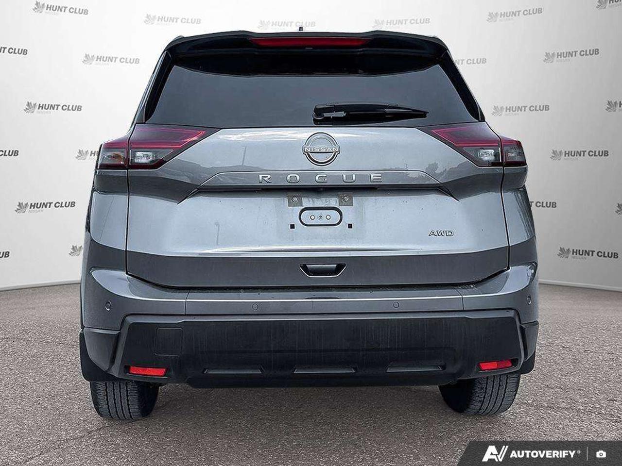 2024 Nissan Rogue S Photo