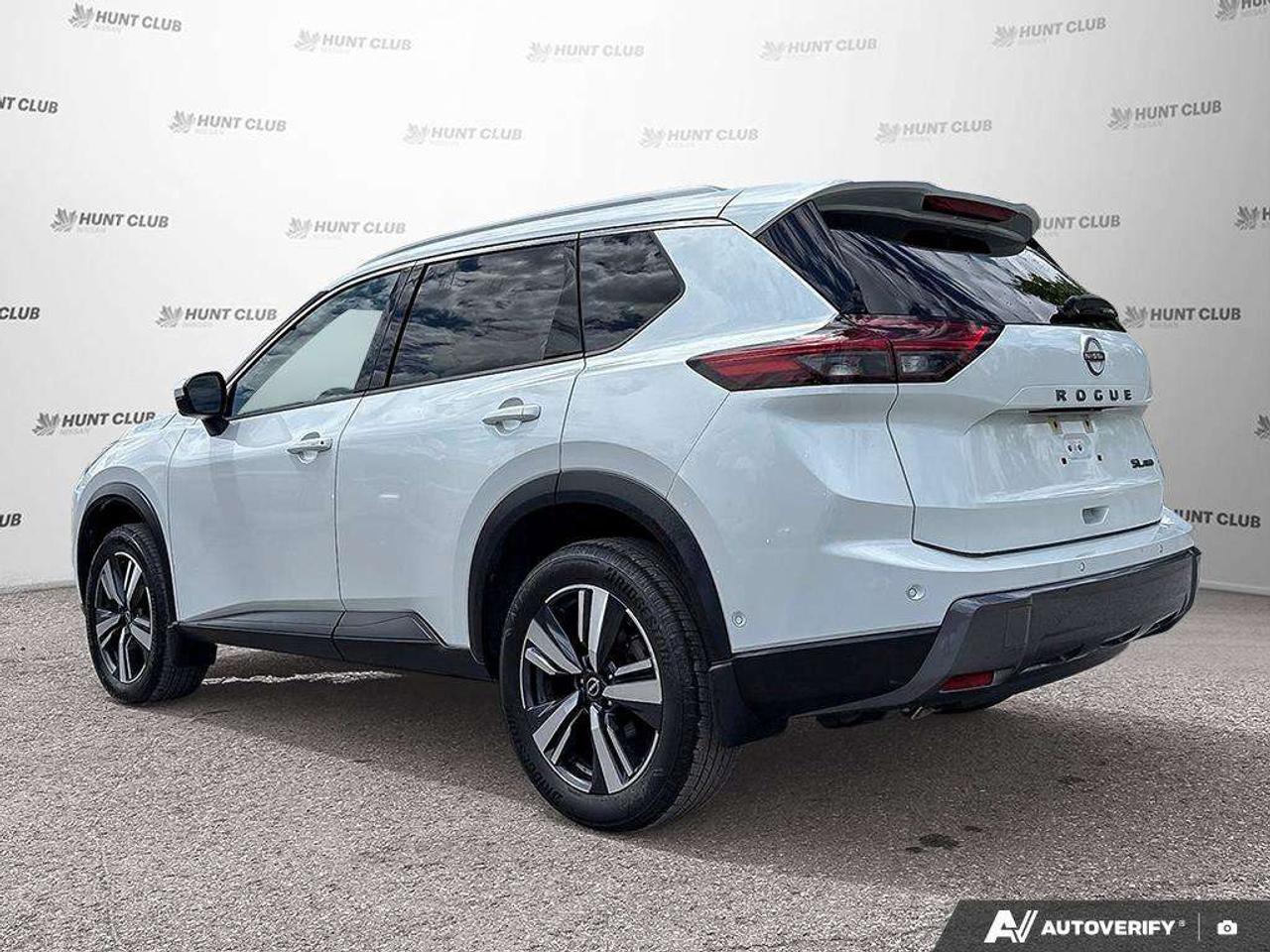 2024 Nissan Rogue SL Photo