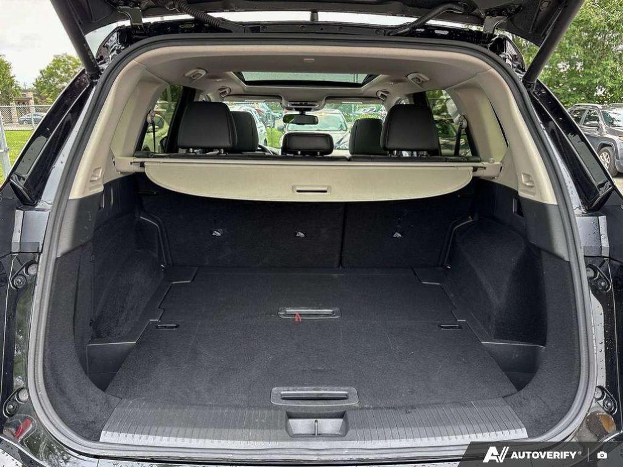 2024 Nissan Rogue Platinum Photo