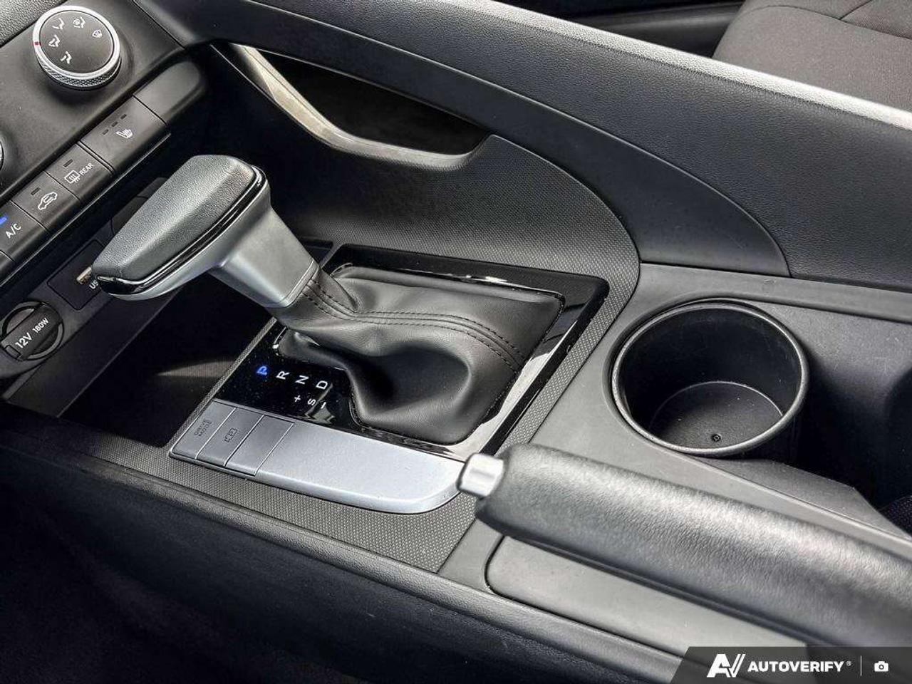 2024 Hyundai Elantra Preferred   Apple Car Play   Android Auto   Heated Seats Photo