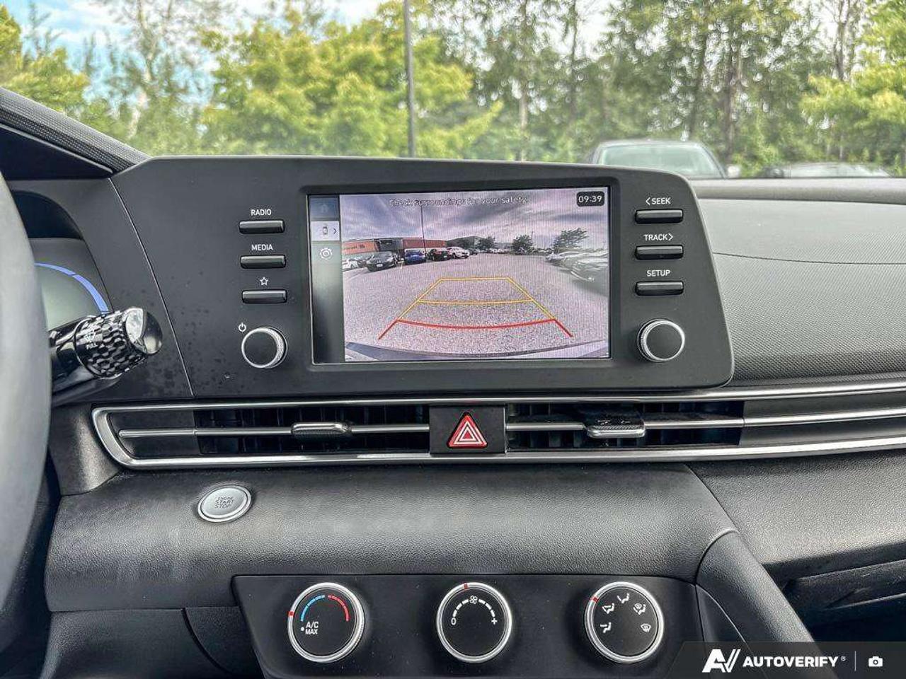 2024 Hyundai Elantra Preferred   Apple Car Play   Android Auto   Heated Seats Photo