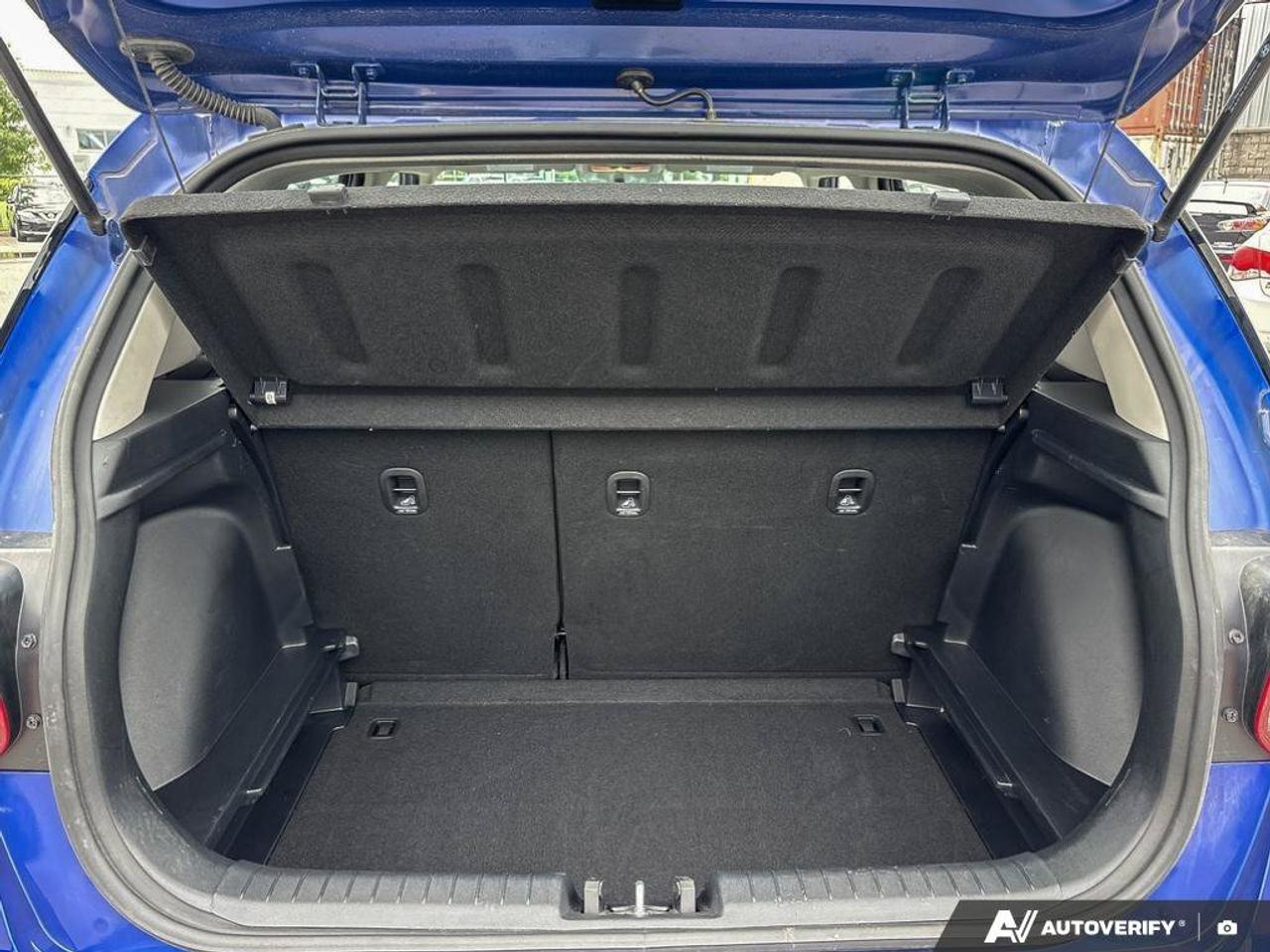 2022 Hyundai Venue Essential Photo