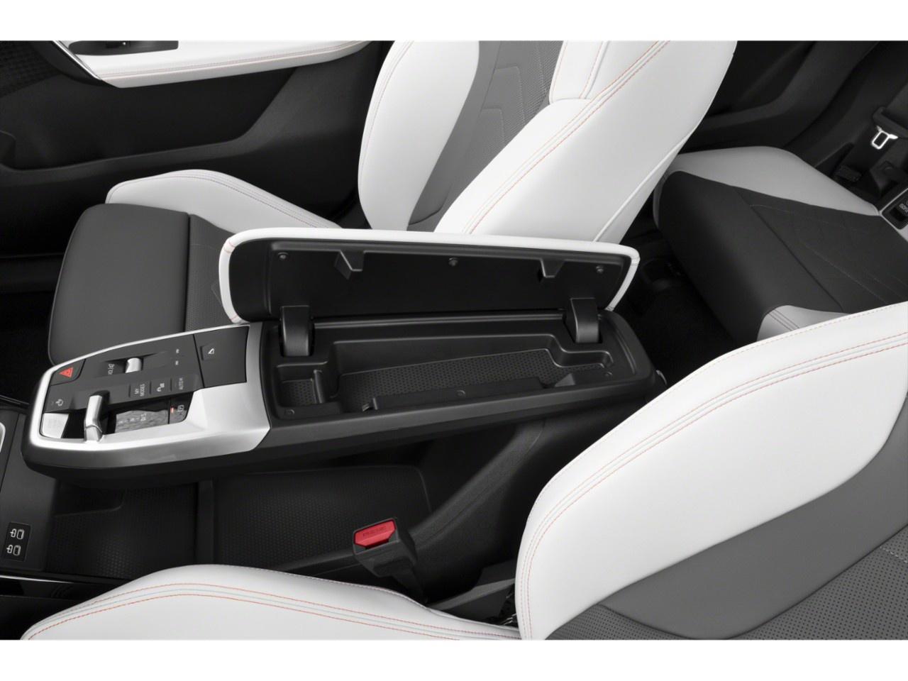 2026 BMW X2 M35i xDrive Sports Activity Coupe Photo