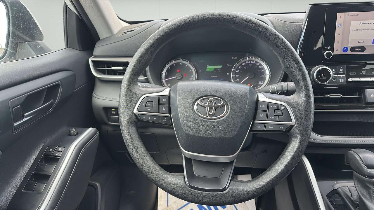 2023 Toyota Highlander  Photo