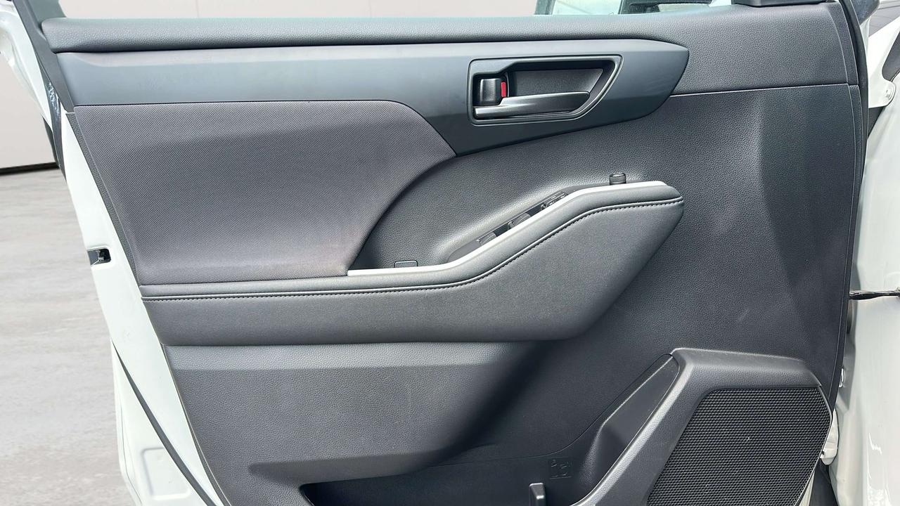 2023 Toyota Highlander  Photo