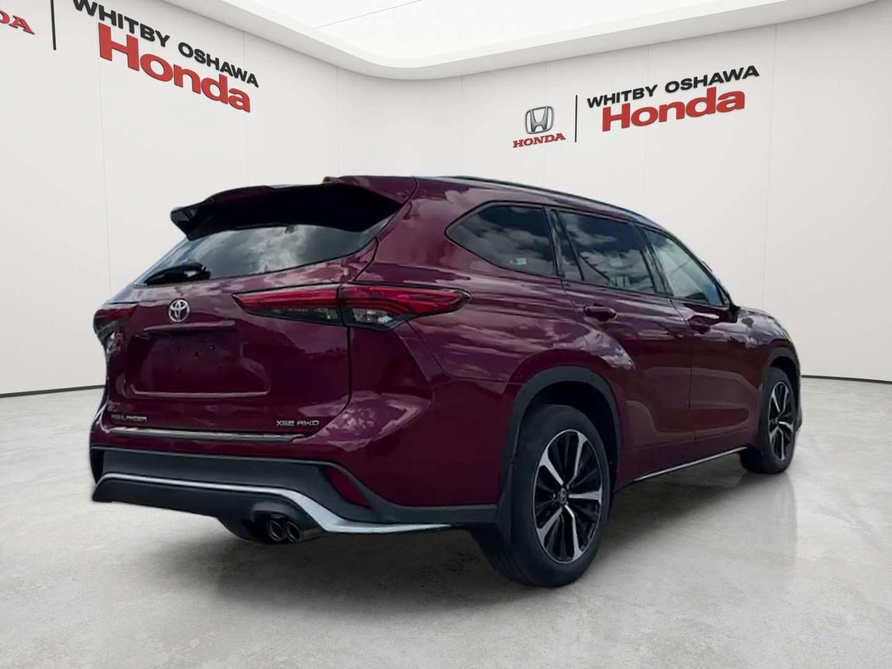 2022 Toyota Highlander XSE Photo