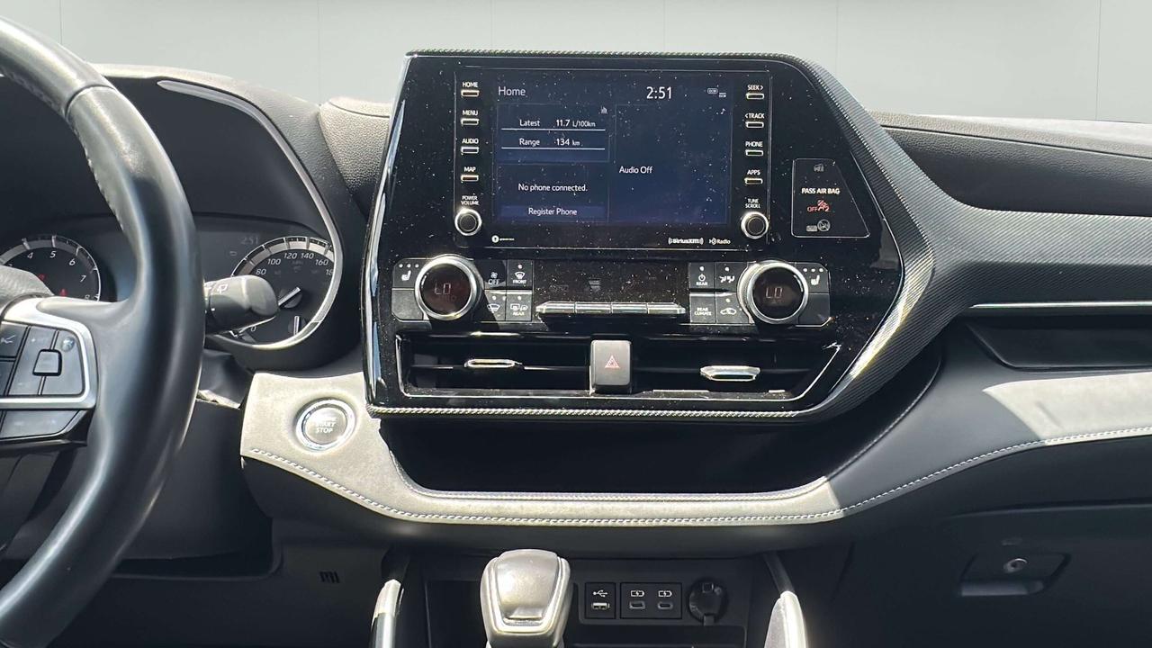2022 Toyota Highlander XSE Photo
