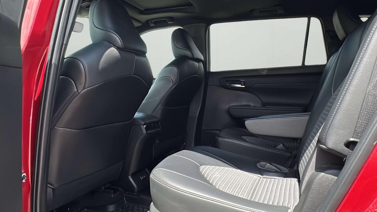 2022 Toyota Highlander XSE Photo