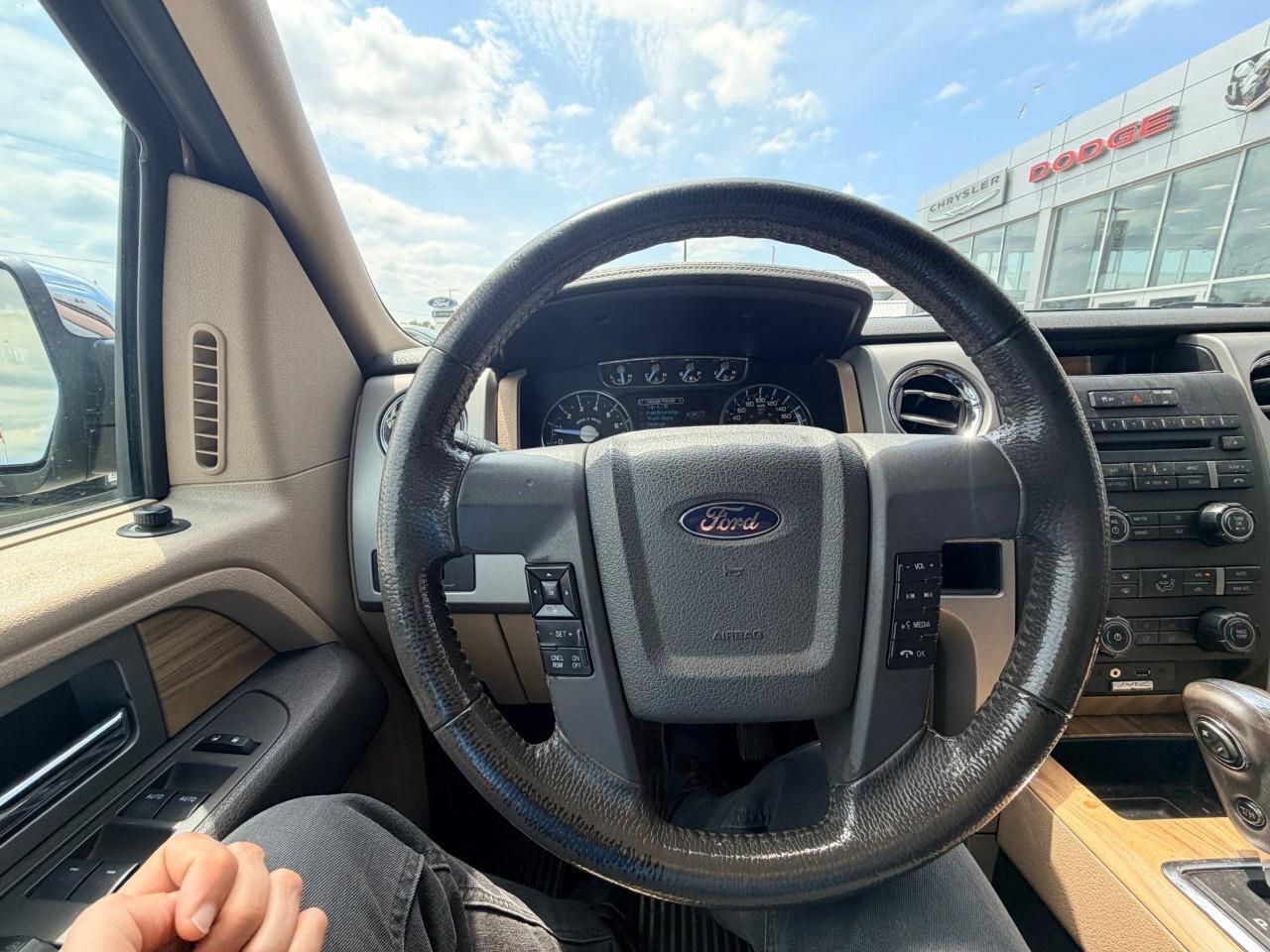 2011 Ford F-150  Photo