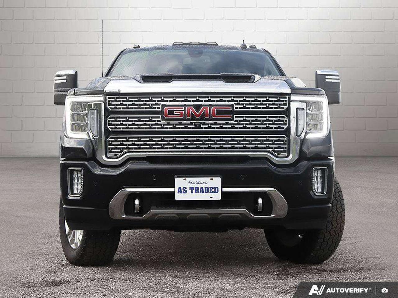 2022 GMC SIERRA 2500HD DENALI, 6.6L DIESEL V8, 4X4, ALLOYS, LEATHER, SUNROOF, MACMASTER ORIGINAL, 1-OWNER, CERTIFIED AS-TRADED! Photo