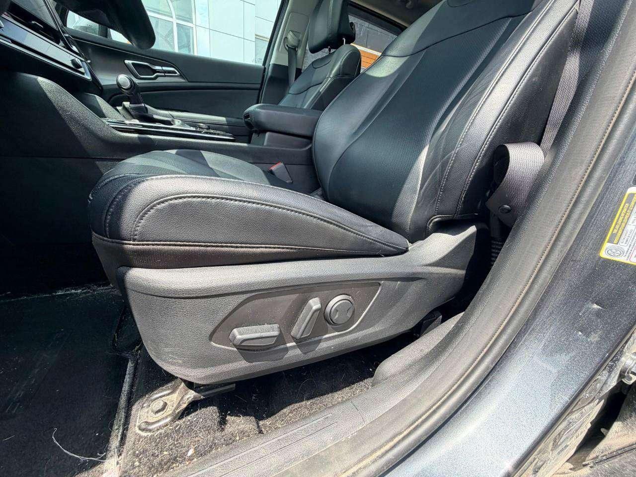 2024 Kia Sportage EX PREMIUM, 2.5L GDI 4-CYL, AWD, ALLOYS, LEATHER, NAV, CERTIFIED PREOWNED! Photo