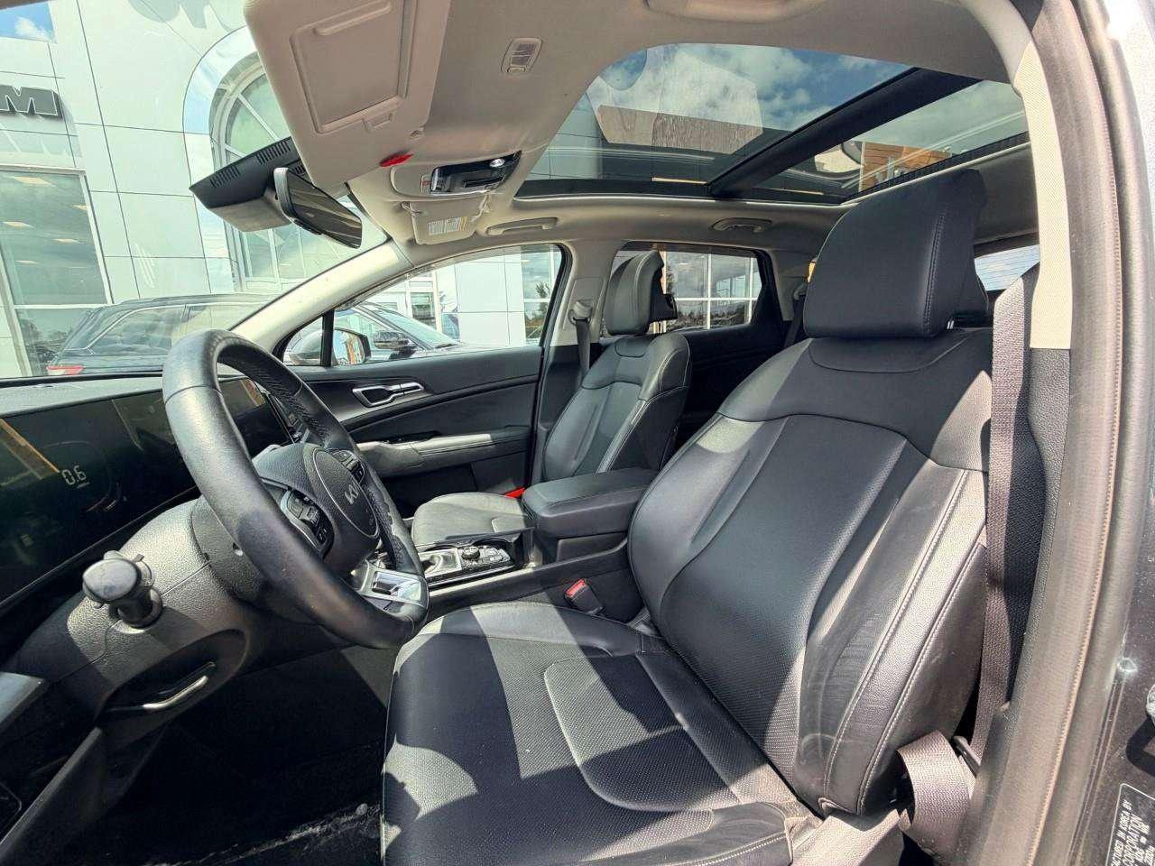 2024 Kia Sportage EX PREMIUM, 2.5L GDI 4-CYL, AWD, ALLOYS, LEATHER, NAV, CERTIFIED PREOWNED! Photo