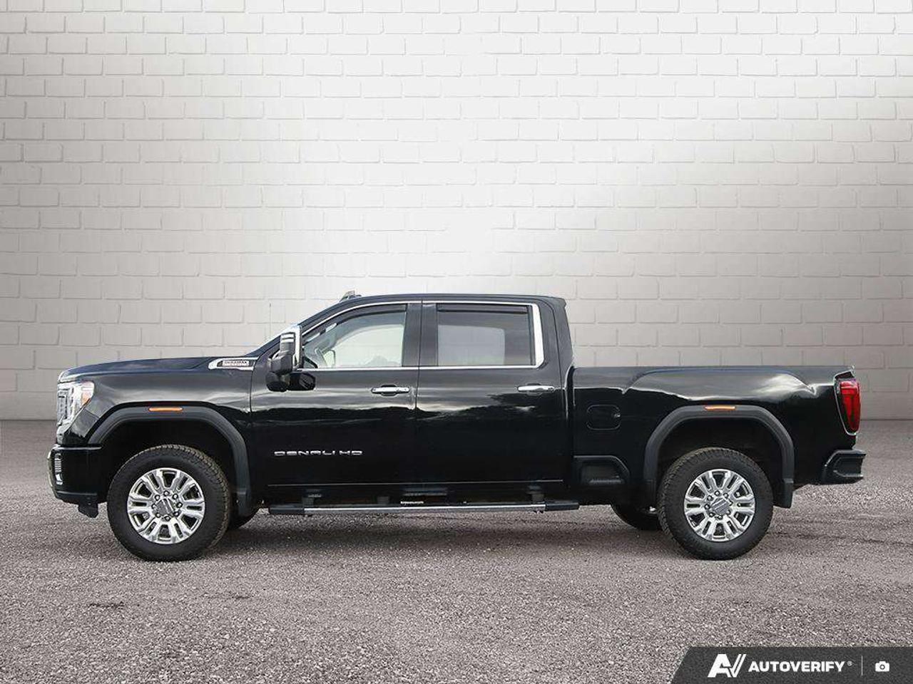 2022 GMC SIERRA 2500HD DENALI, 6.6L DIESEL V8, 4X4, ALLOYS, LEATHER, SUNROOF, MACMASTER ORIGINAL, 1-OWNER, CERTIFIED AS-TRADED! Photo5
