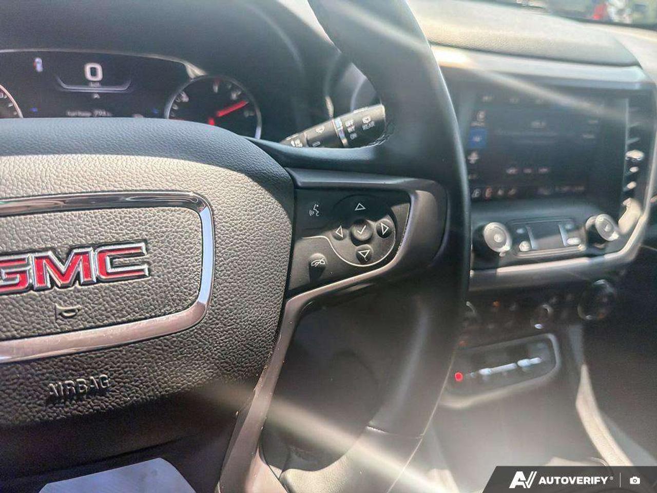 2023 GMC Acadia One Owner   Heated Seats   Sunroof   Remote Start Photo