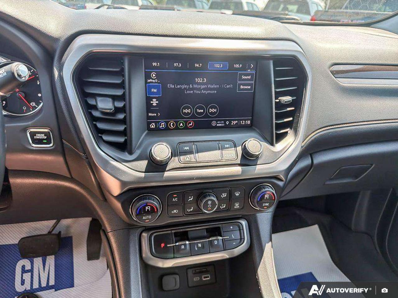 2023 GMC Acadia One Owner   Heated Seats   Sunroof   Remote Start Photo