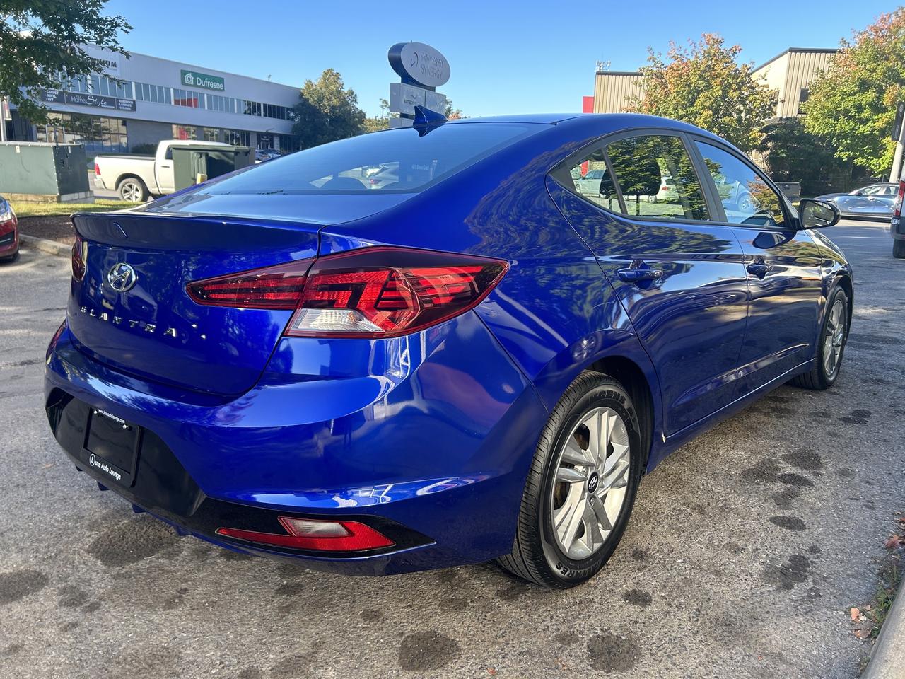 2020 Hyundai Elantra PREFERRED, HEATED SEATS, BACK UP CAM!! Photo