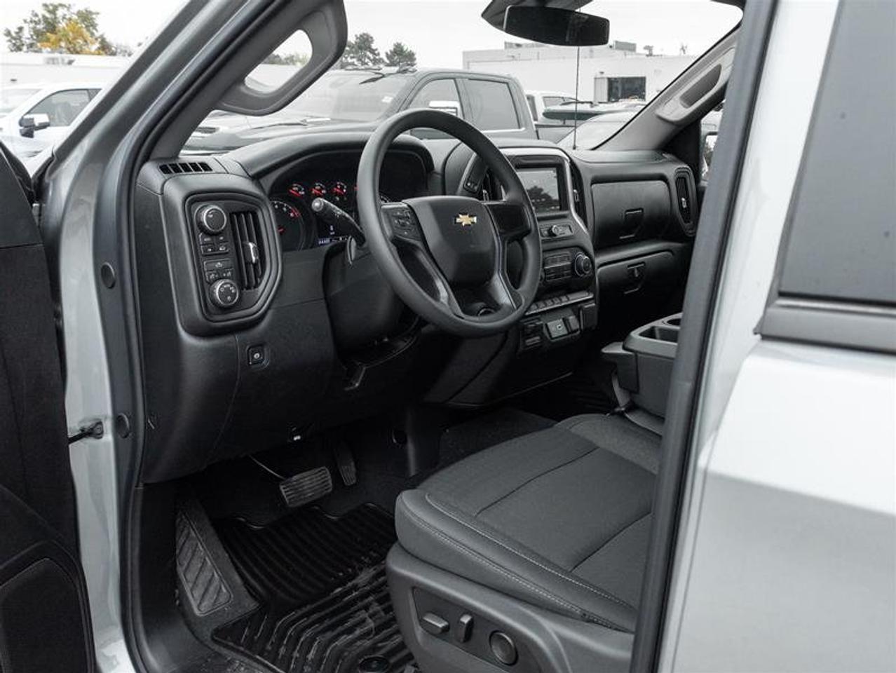 2026 Chevrolet Silverado 1500 Custom Photo
