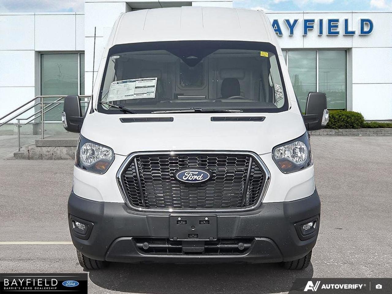 2026 Ford Transit Long 148 EL Photo
